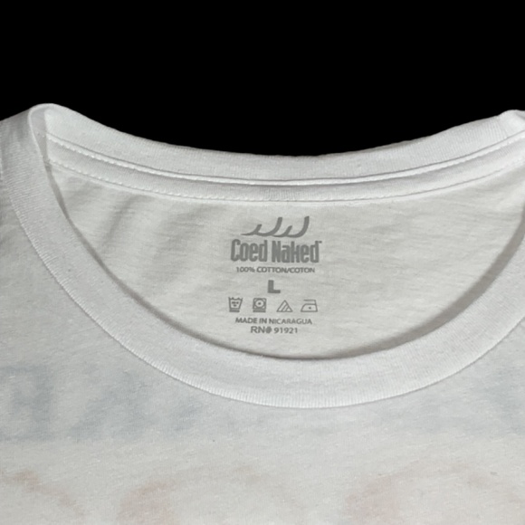 Coed Naked Cornhole “ the hole is the goal” Graphic Tee Shirt NWOT Men’s SZ L - Picture 5 of 5